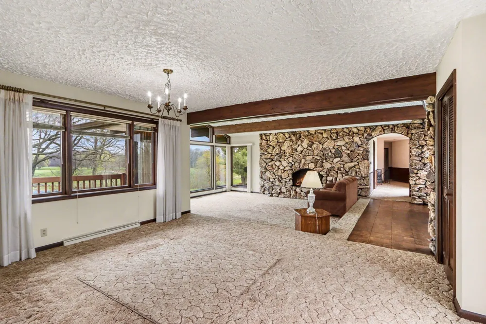 56585 Fairway Drive Paw Paw, MI 49079
