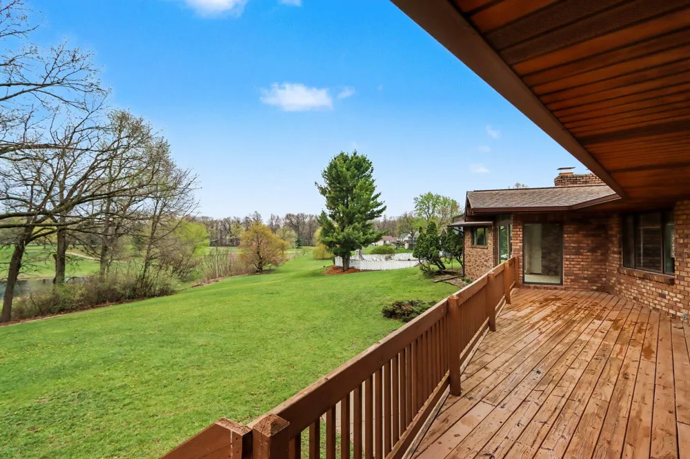 56585 Fairway Drive Paw Paw, MI 49079