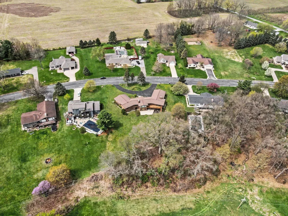 56585 Fairway Drive Paw Paw, MI 49079