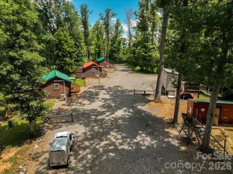 119 & 127 Deer Hill Lane