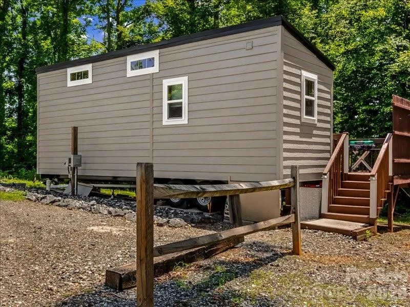 119 & 127 Deer Hill Lane Weaverville, NC 28787