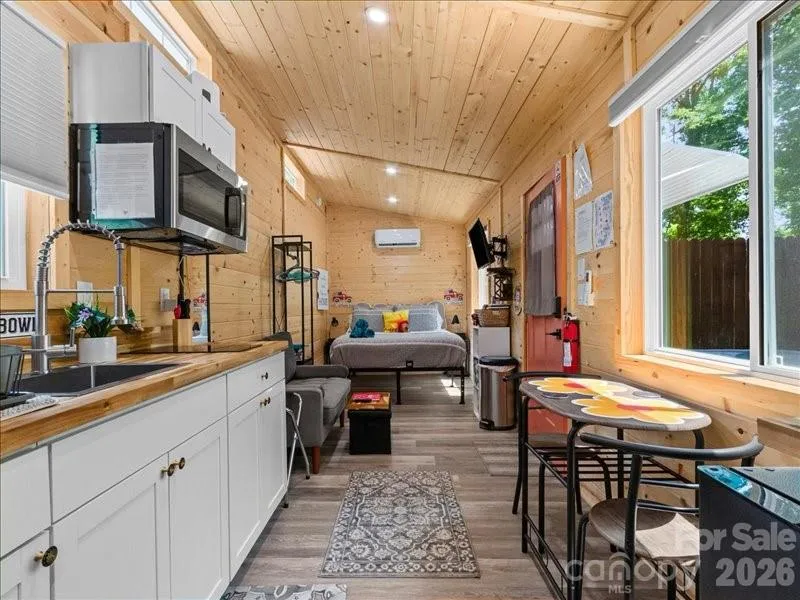119 & 127 Deer Hill Lane Weaverville, NC 28787
