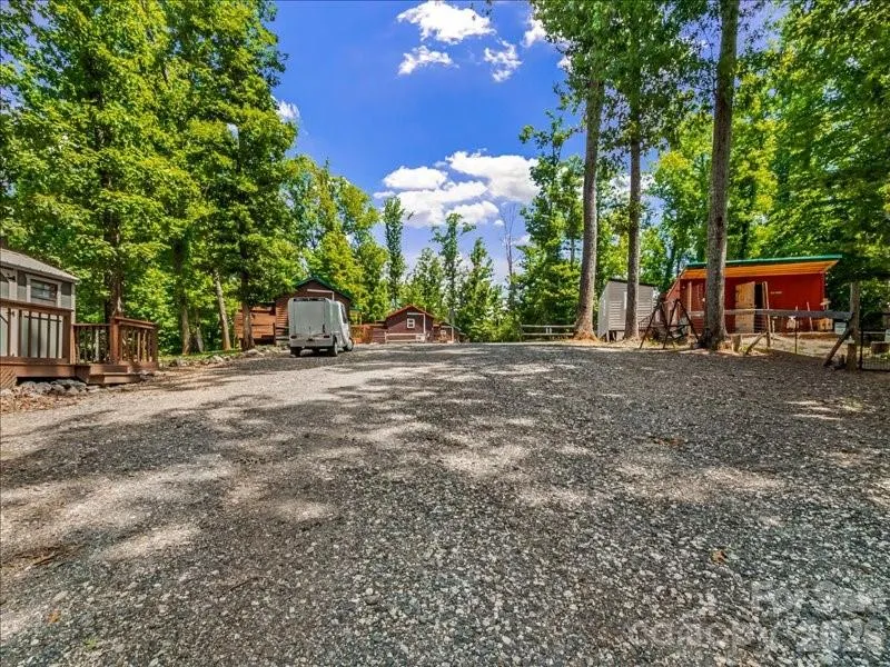 119 & 127 Deer Hill Lane Weaverville, NC 28787
