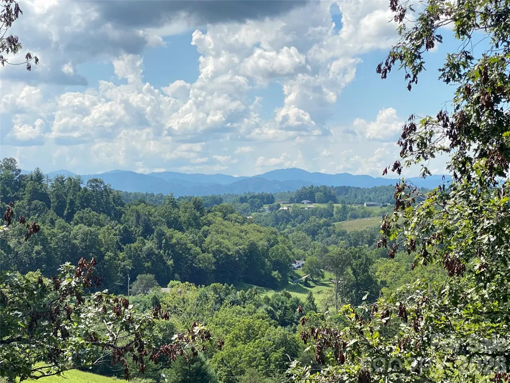 119 & 127 Deer Hill Lane Weaverville, NC 28787