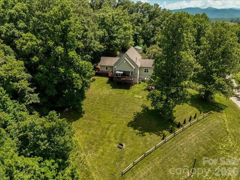 119 & 127 Deer Hill Lane Weaverville, NC 28787