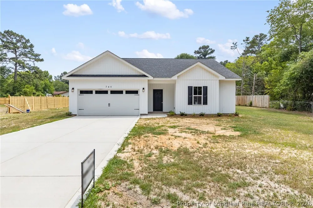 745 Porter Road Hope Mills, NC 28348