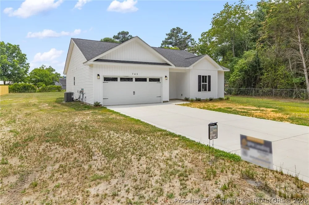 745 Porter Road Hope Mills, NC 28348