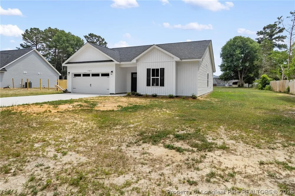 745 Porter Road Hope Mills, NC 28348