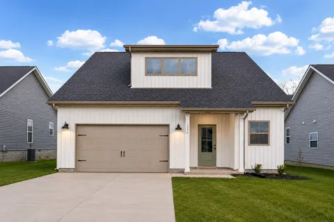 79 Fox Dr
