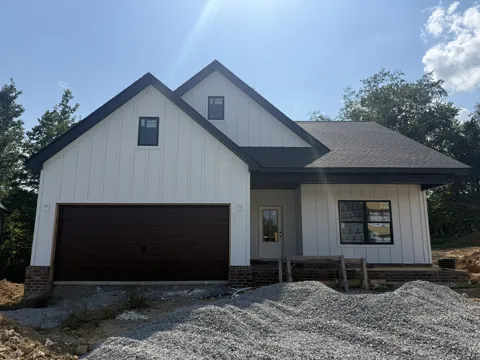 80 Fox Dr