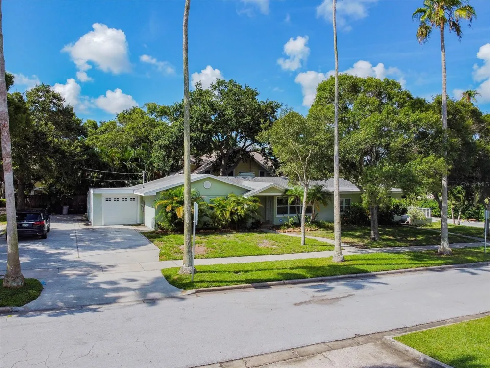 303 WILDWOOD WAY #A Clearwater, FL 33756