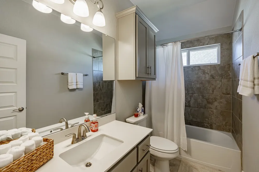 4627 Arques Avenue Round Rock, TX 78681