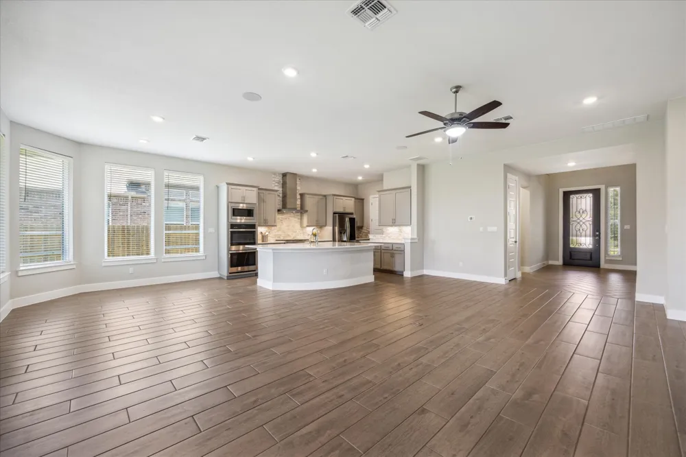 4627 Arques Avenue Round Rock, TX 78681