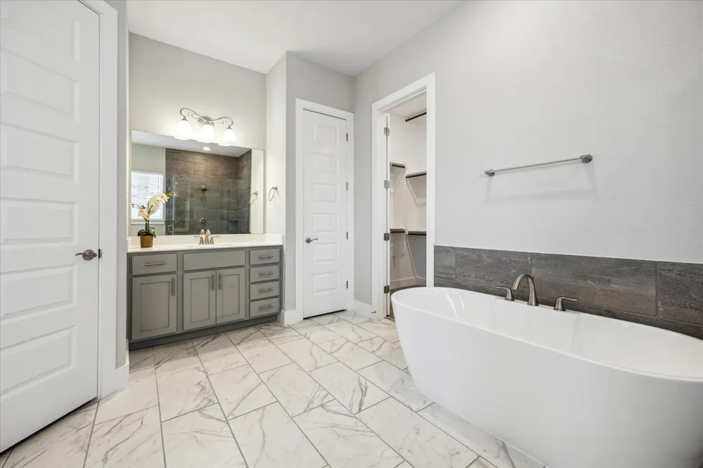 4627 Arques Avenue Round Rock, TX 78681