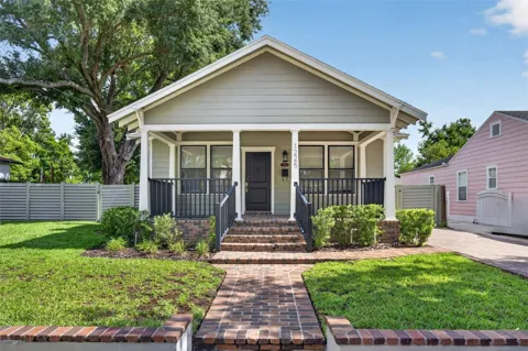 1225 E AMELIA STREET