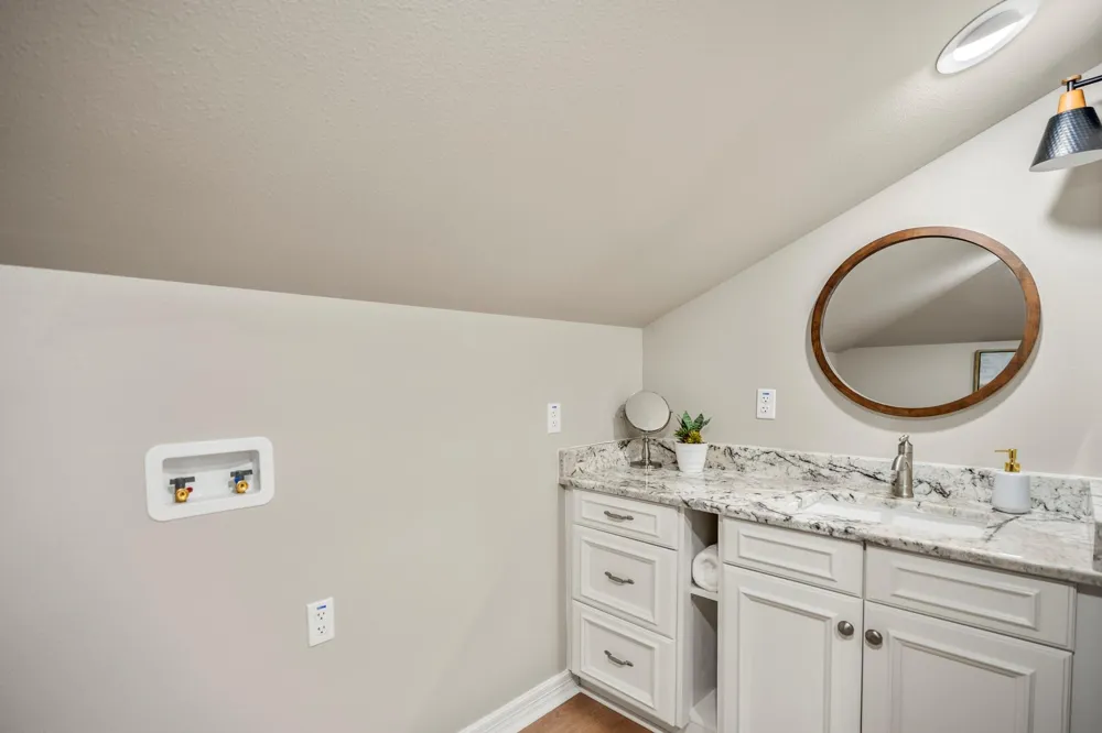 9239 Lake Conroe Drive Conroe, TX 77304