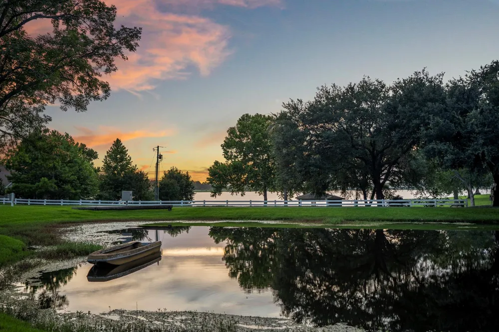 9239 Lake Conroe Drive Conroe, TX 77304