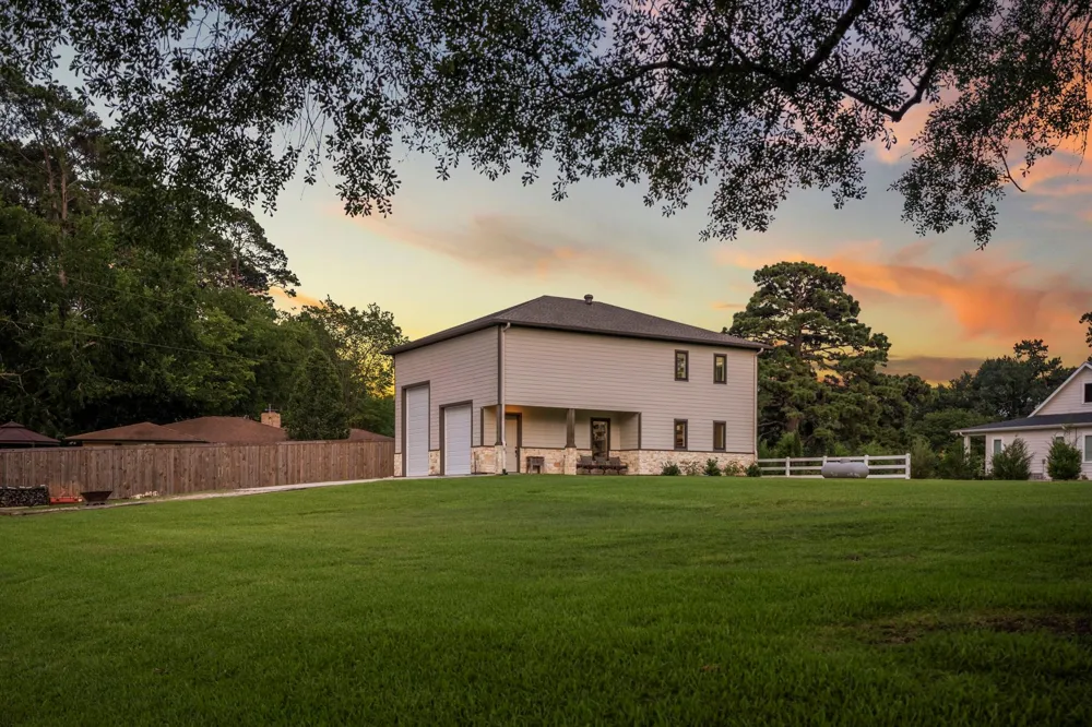 9239 Lake Conroe Drive Conroe, TX 77304