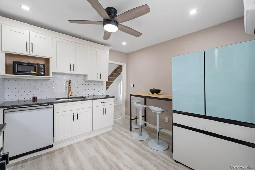 325 Newman Avenue Bronx, NY 10473
