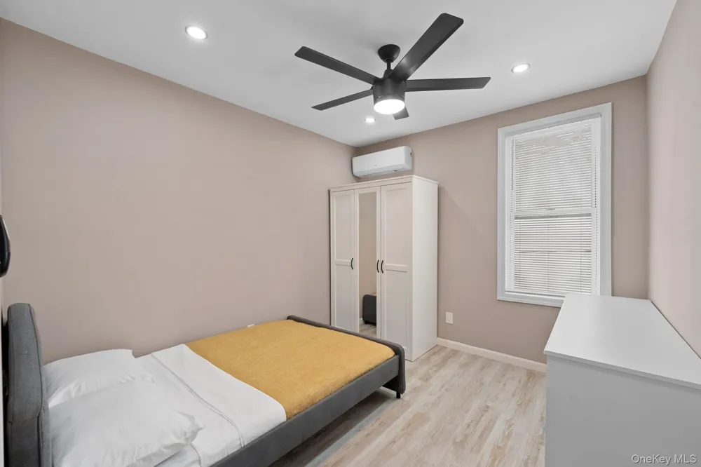 325 Newman Avenue Bronx, NY 10473