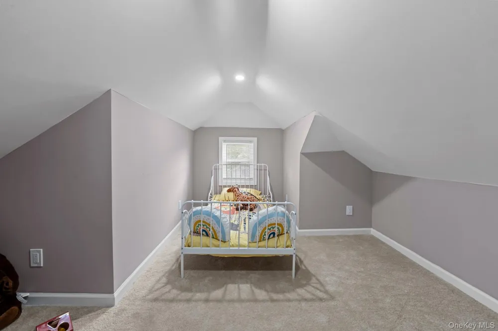 325 Newman Avenue Bronx, NY 10473