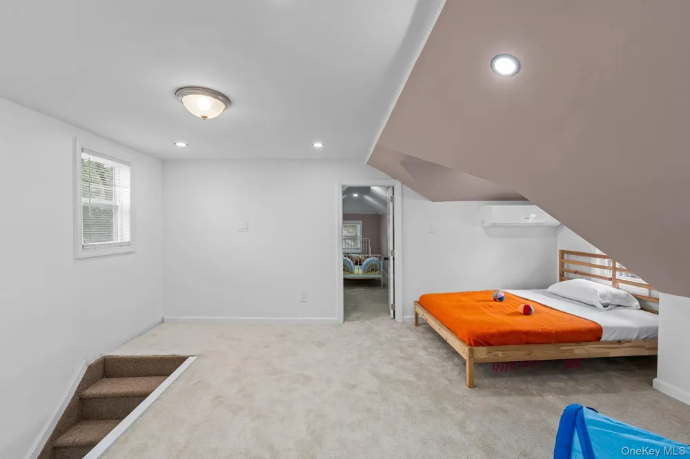 325 Newman Avenue Bronx, NY 10473