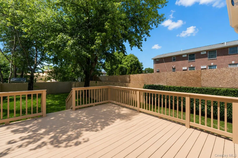 325 Newman Avenue Bronx, NY 10473