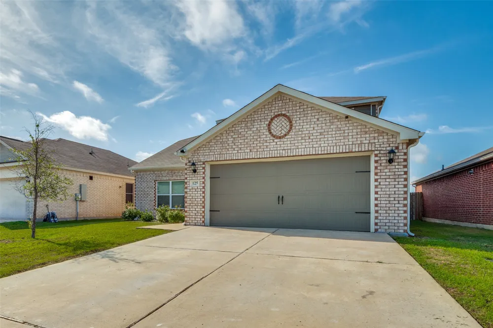 125 Sammy Fowler Avenue Venus, TX 76084