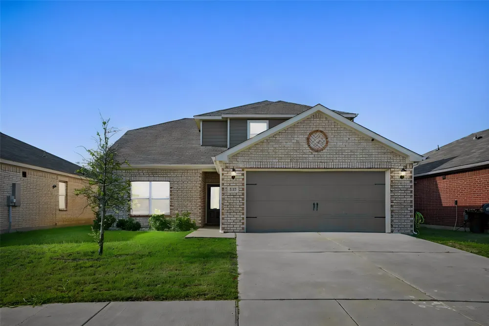 125 Sammy Fowler Avenue Venus, TX 76084