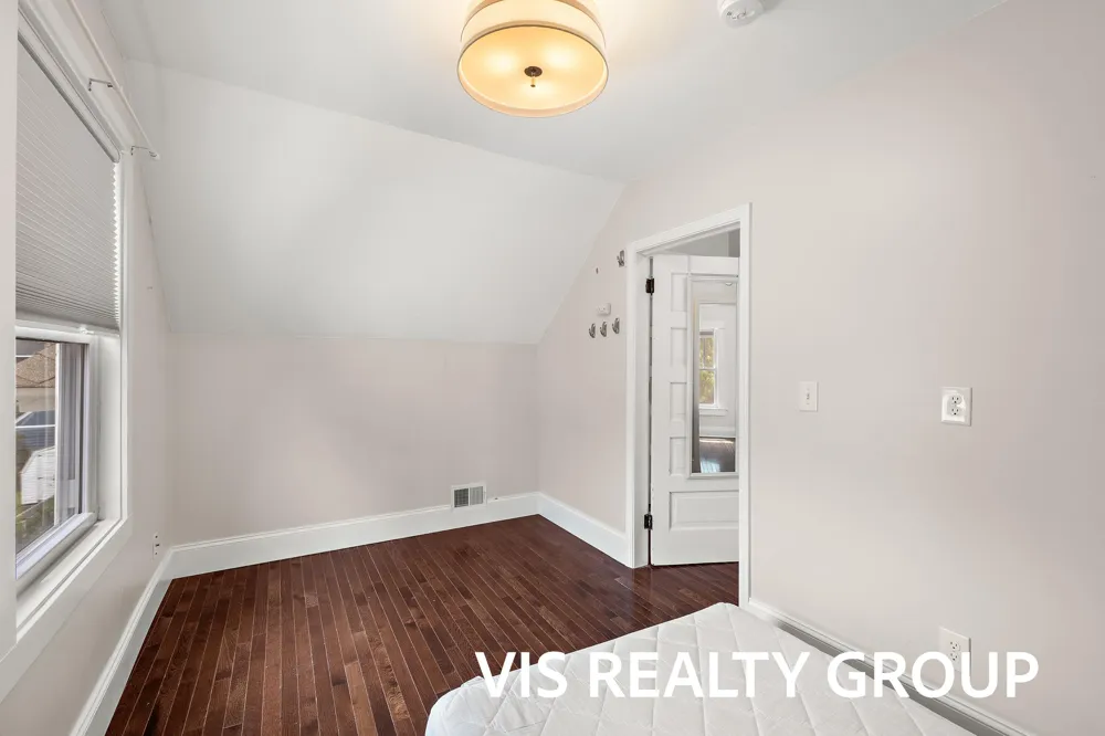 627 Fulton Avenue Grand Haven, MI 49417