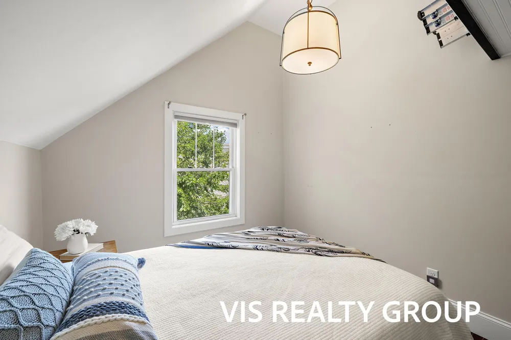 627 Fulton Avenue Grand Haven, MI 49417
