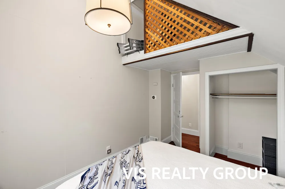 627 Fulton Avenue Grand Haven, MI 49417