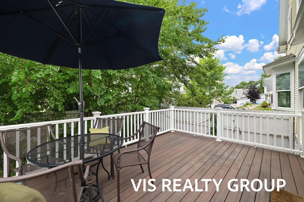 627 Fulton Avenue Grand Haven, MI 49417