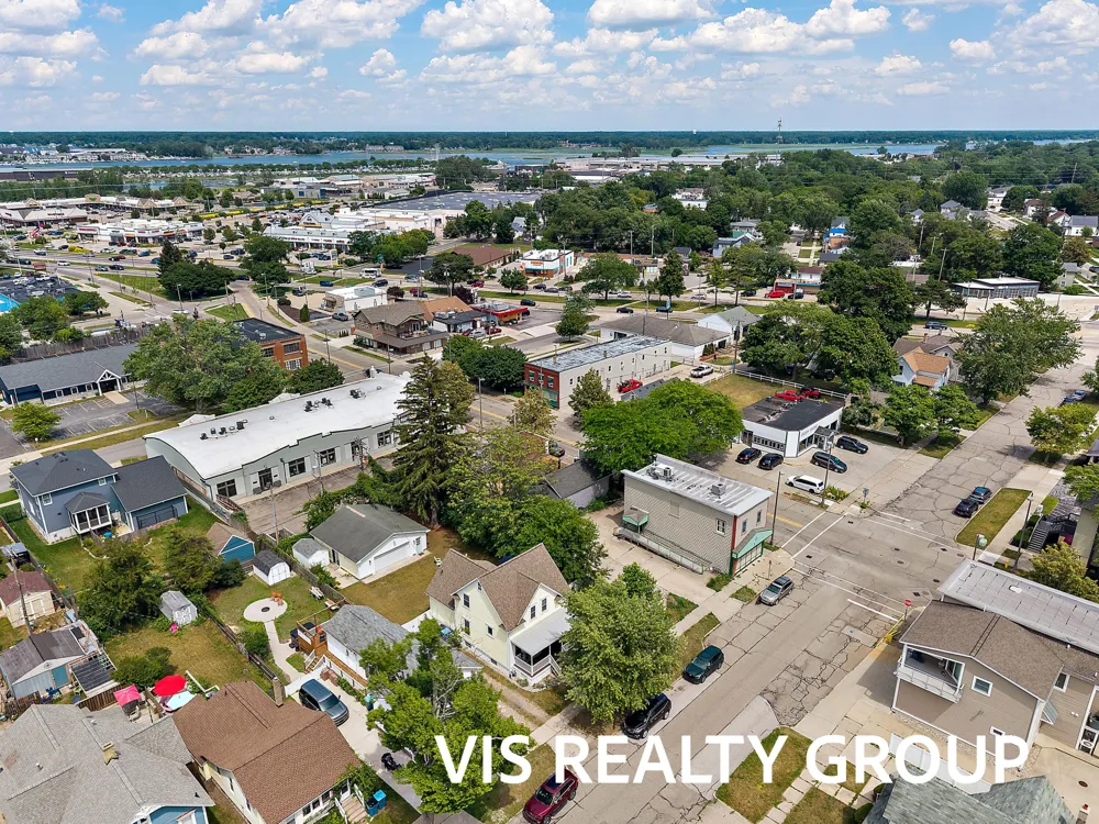 627 Fulton Avenue Grand Haven, MI 49417