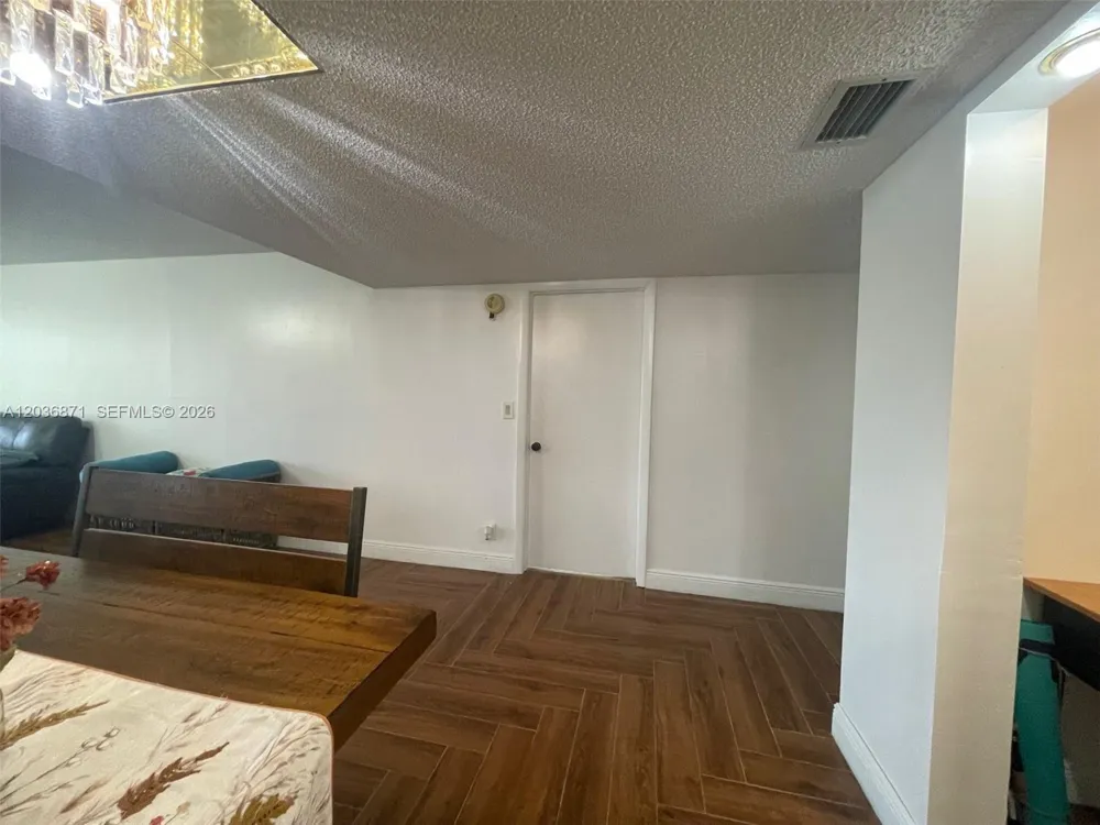 16300 Golf Club Rd #508 Weston, FL 33326