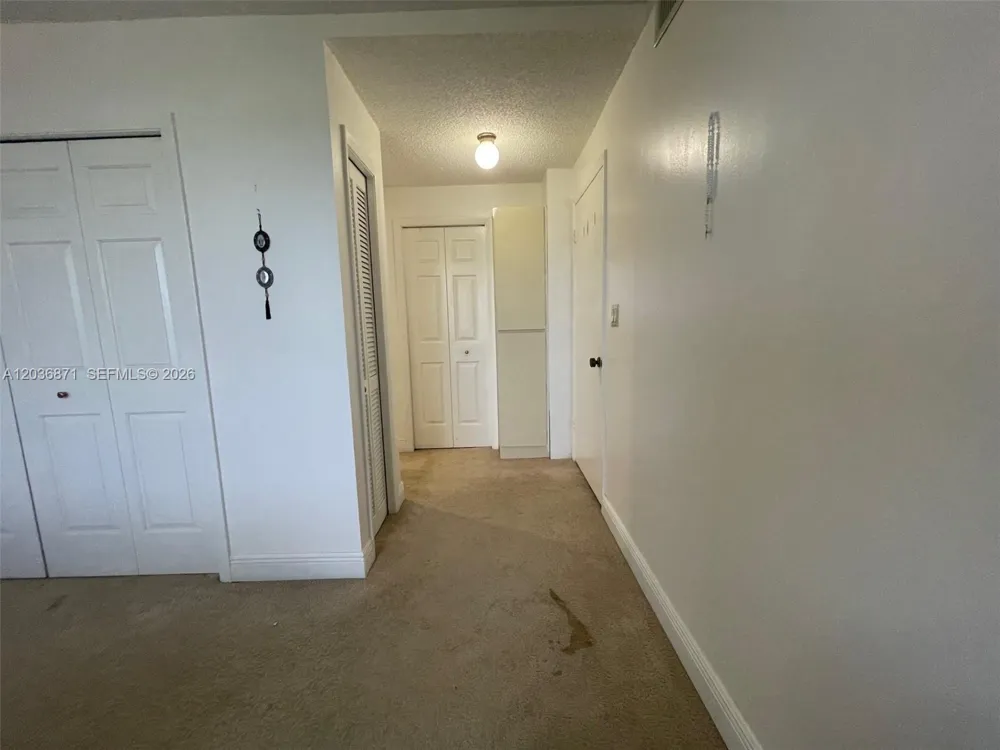 16300 Golf Club Rd #508 Weston, FL 33326