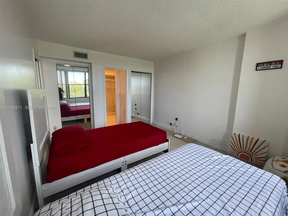 16300 Golf Club Rd #508 Weston, FL 33326