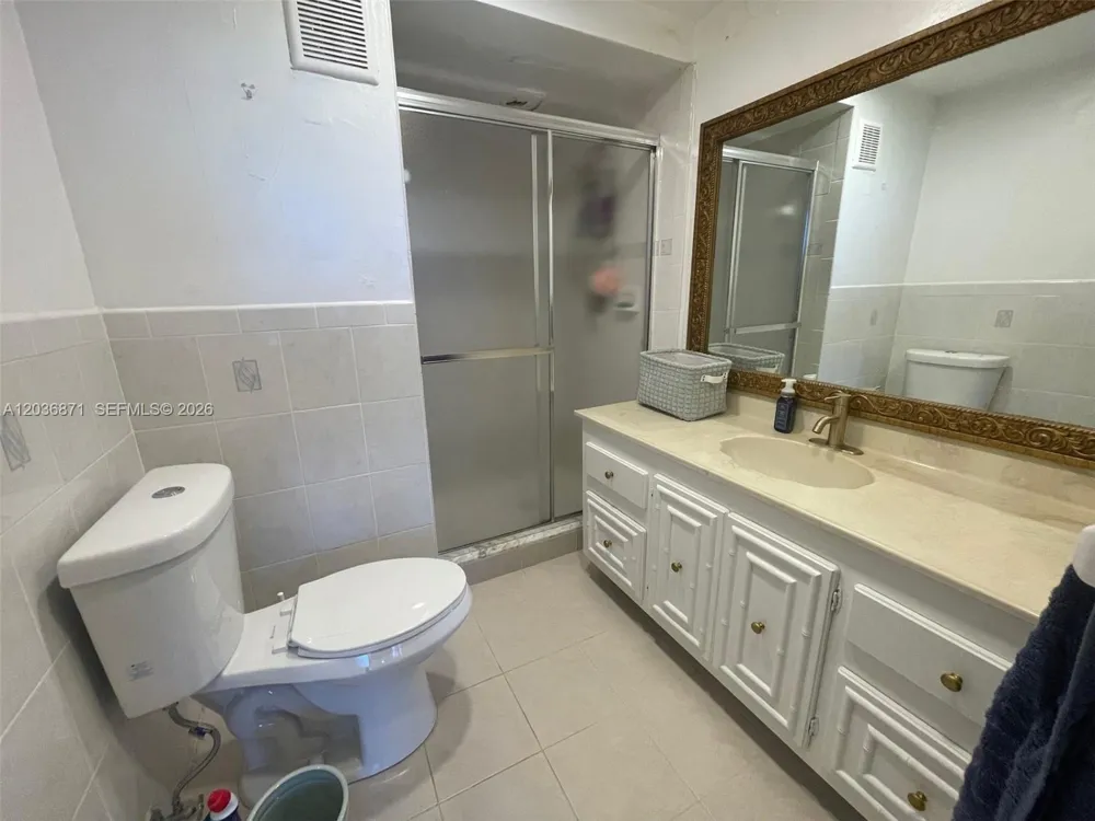 16300 Golf Club Rd #508 Weston, FL 33326