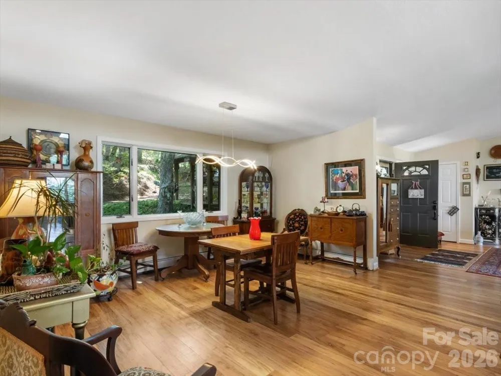 1355 Moonshine Mountain Road #32 Burnsville, NC 28714