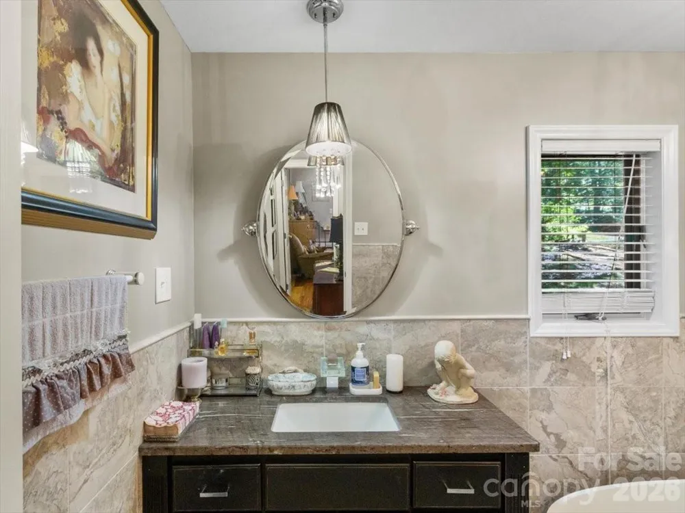 1355 Moonshine Mountain Road #32 Burnsville, NC 28714