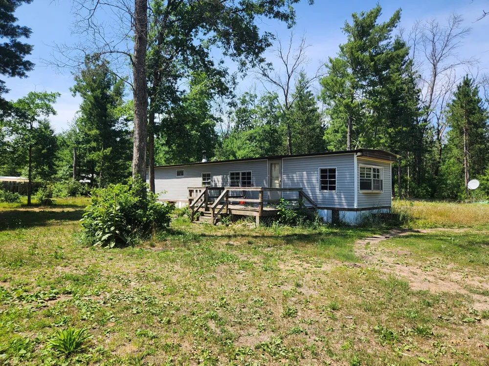 8253 S Washington Avenue Pleasant Plains Township, MI 49304