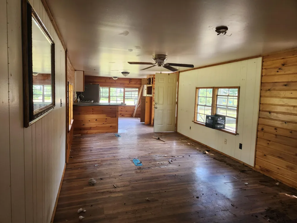 8253 S Washington Avenue Pleasant Plains Township, MI 49304