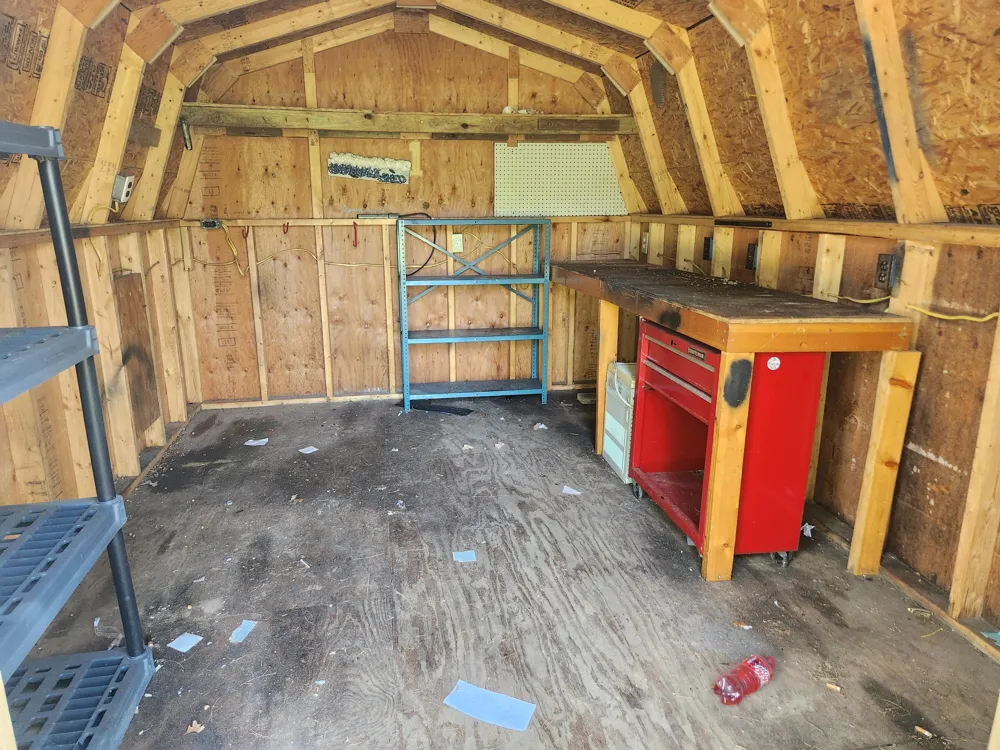 8253 S Washington Avenue Pleasant Plains Township, MI 49304