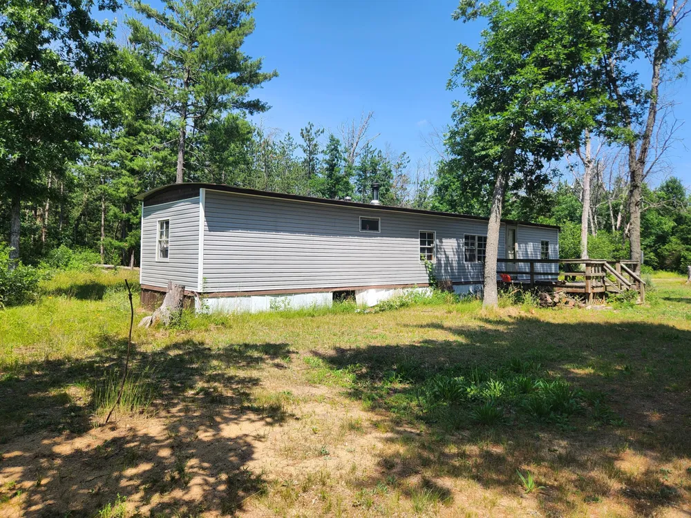 8253 S Washington Avenue Pleasant Plains Township, MI 49304