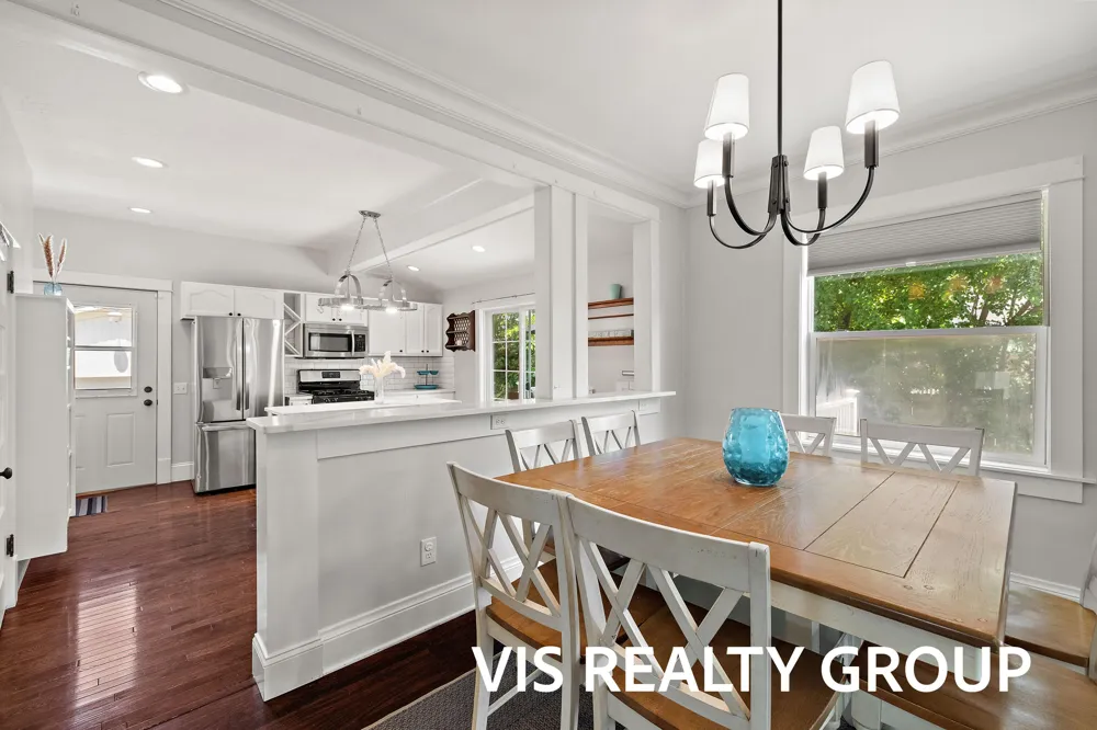 627 Fulton Avenue Grand Haven City, MI 49417