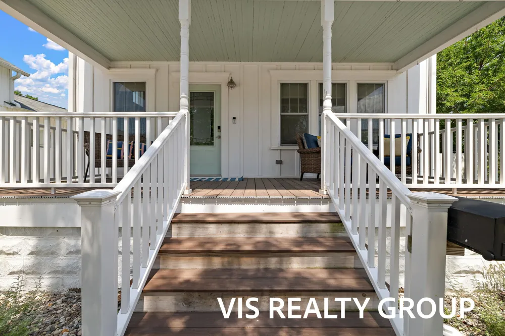 627 Fulton Avenue Grand Haven City, MI 49417