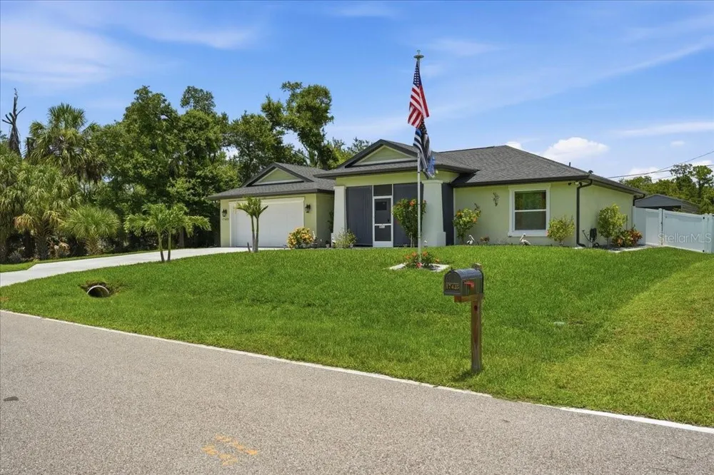 17432 SHIRLEY AVENUE Port Charlotte, FL 33948