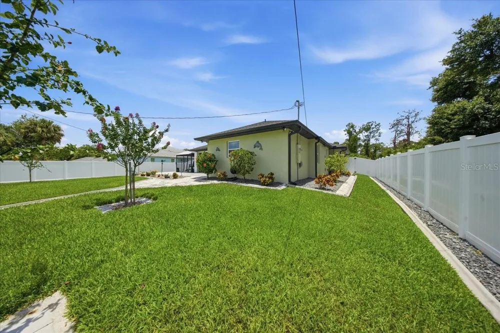 17432 SHIRLEY AVENUE Port Charlotte, FL 33948