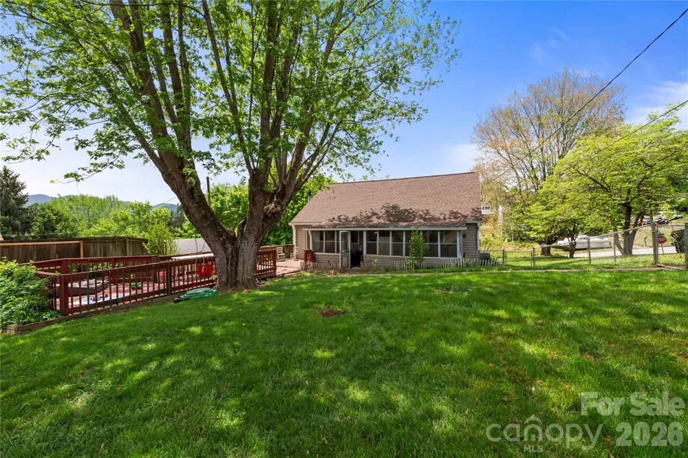 108 Patton Avenue Canton, NC 28716