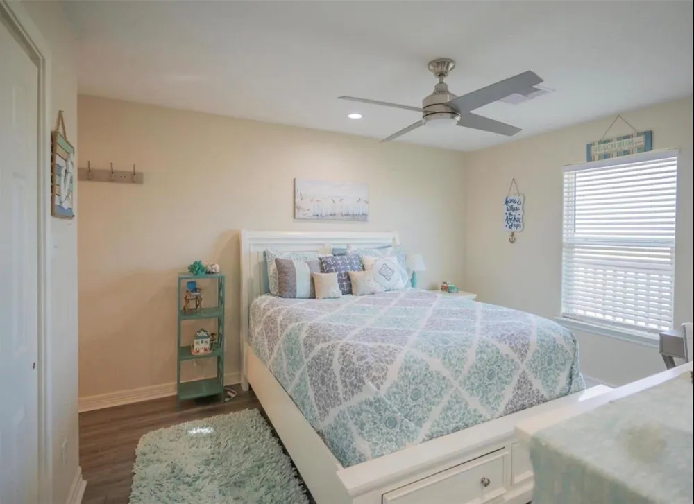 12919 Coronado Drive Freeport, TX 77541